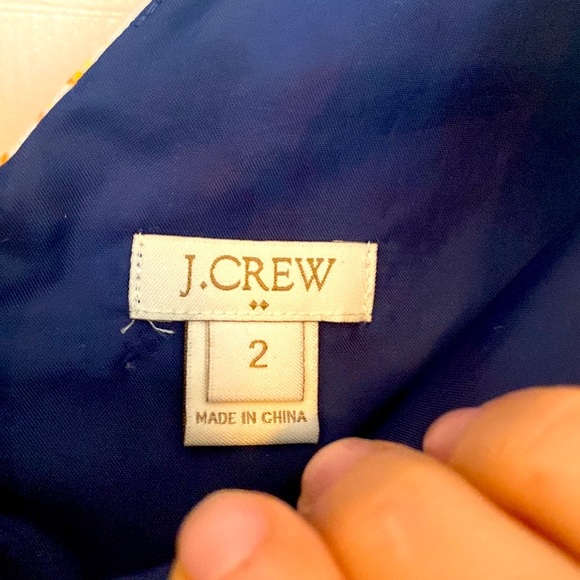 Go-to J Crew classic garden party pleated dress. Good condition. Size 2. - Picture 2 of 4